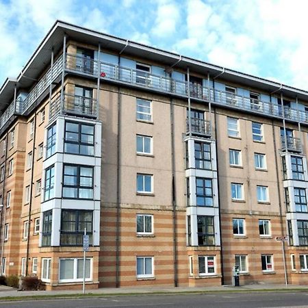 Lovely 2 Bed Apartment Close To Aberdeen Beach! Экстерьер фото